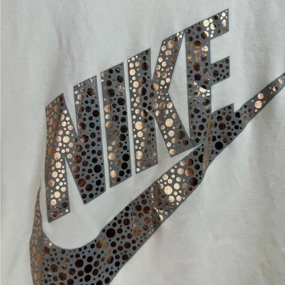 Nike Women’s Long Sleeve Sweatshirt‎ Cream XS